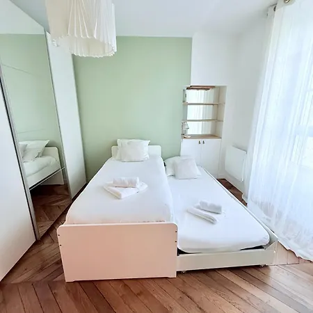 Le Dangeau Elegance Et Modernite Proche Chateau